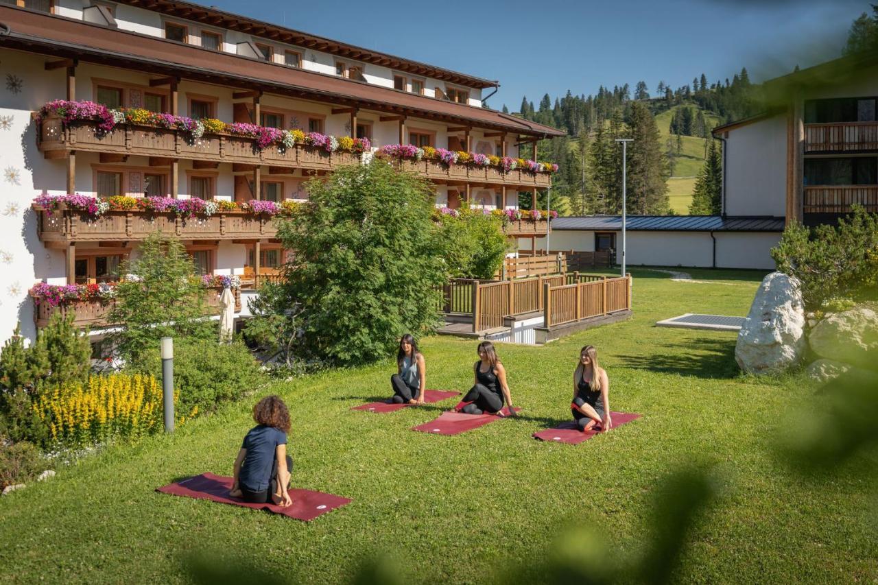 Moseralm Dolomiti Spa Resort Nova Levante Dış mekan fotoğraf