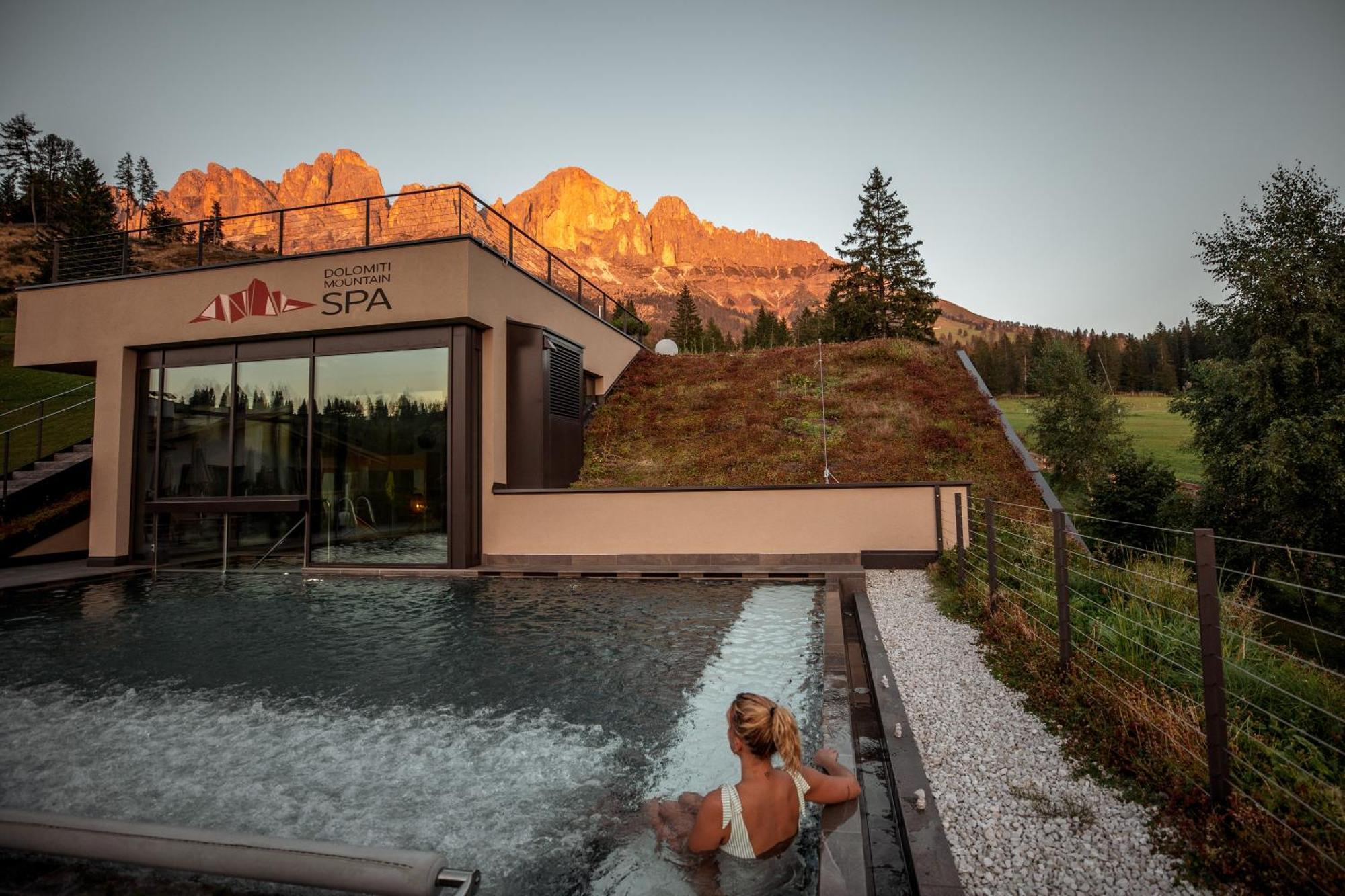 Moseralm Dolomiti Spa Resort Nova Levante Dış mekan fotoğraf