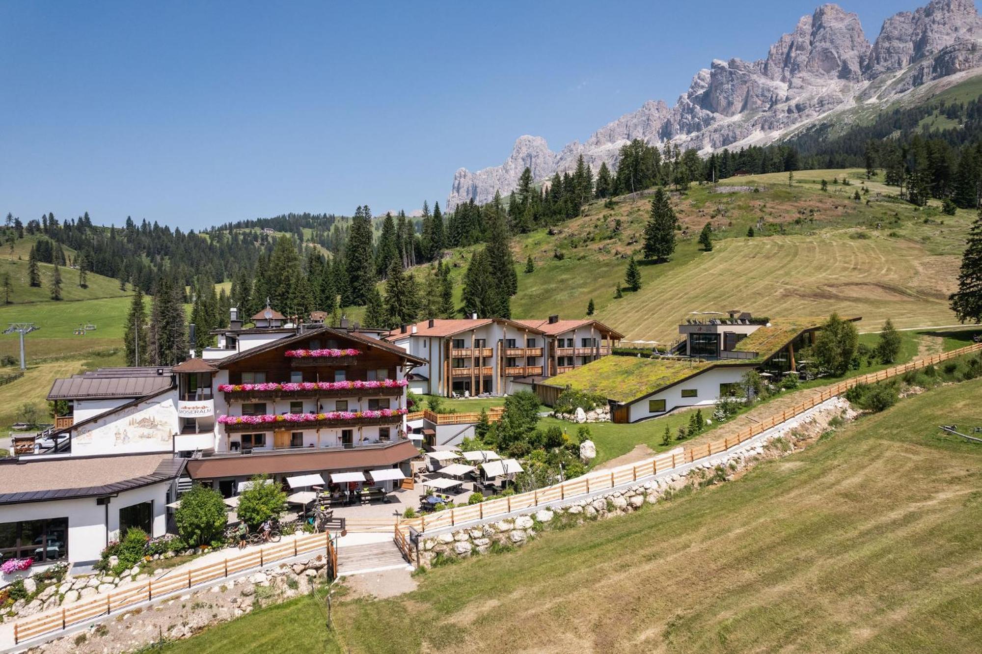 Moseralm Dolomiti Spa Resort Nova Levante Dış mekan fotoğraf